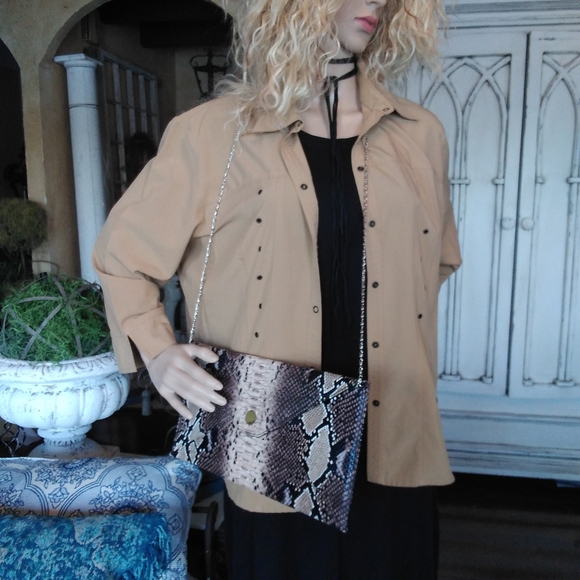 Shirt/jacket - Picture 7 of 7